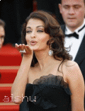 Gif aiw 0 cannes